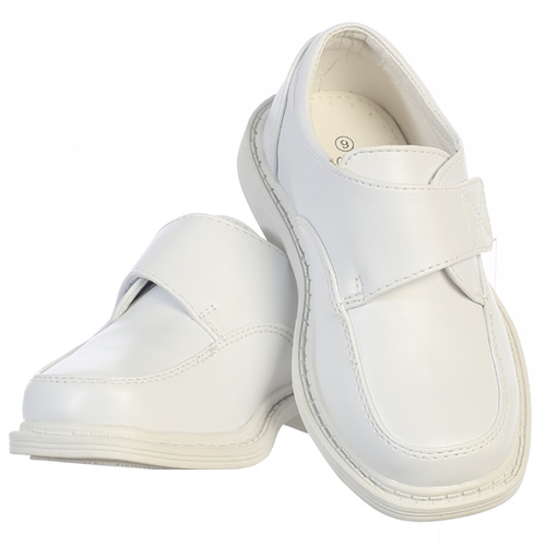 Boys matte shoes with velcro by Lito