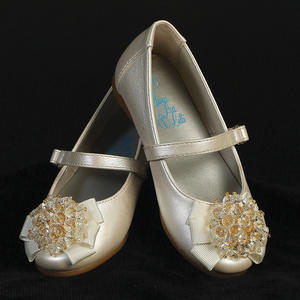 Girls flat shoes with strap & crystal bead bow