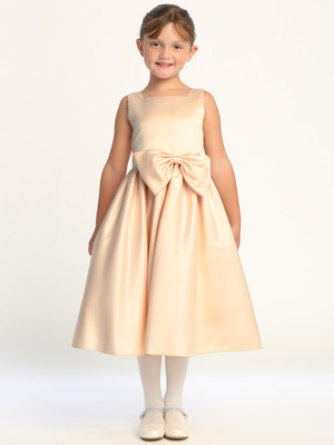 Satin dress with bow